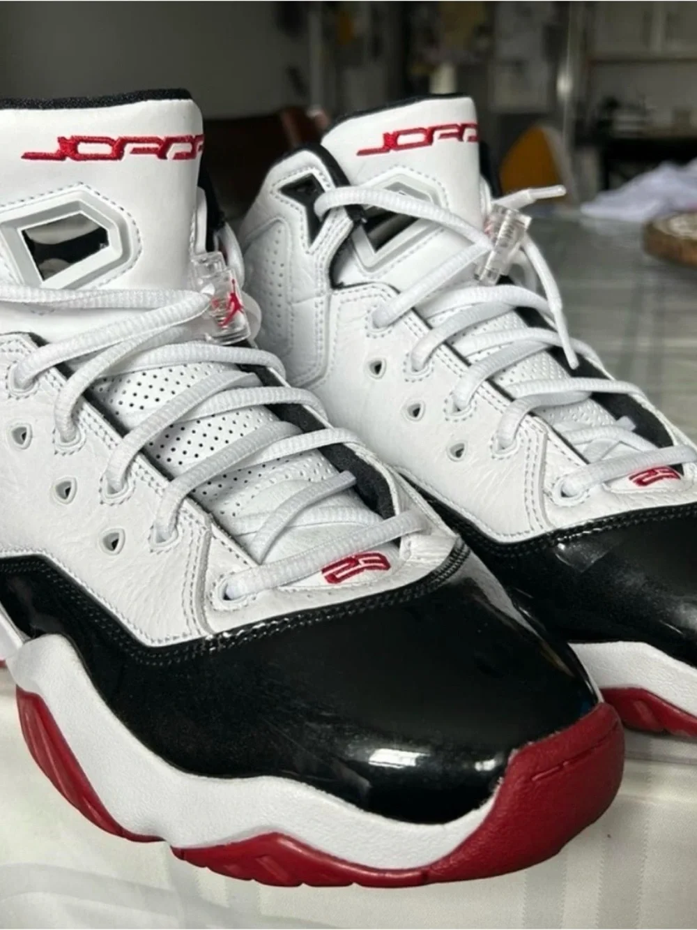 Jordan Kids Basketball Sneakers in White, Black & Red